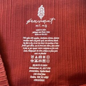 Free People Free Movement Good Karma Canyon Clay leggings. M/L New with tags.